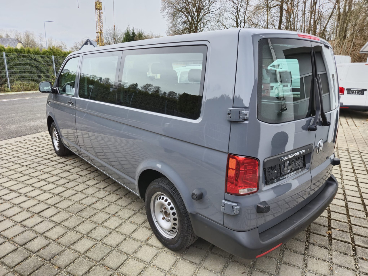 VOLKSWAGEN T6.1 Transporter Kombi LR/Navi/AppCon./6-Sitzer - Pulmino: foto 5 VOLKSWAGEN T6.1 Transporter Kombi LR/Navi/AppCon./6-Sitzer - Pulmino: foto 5