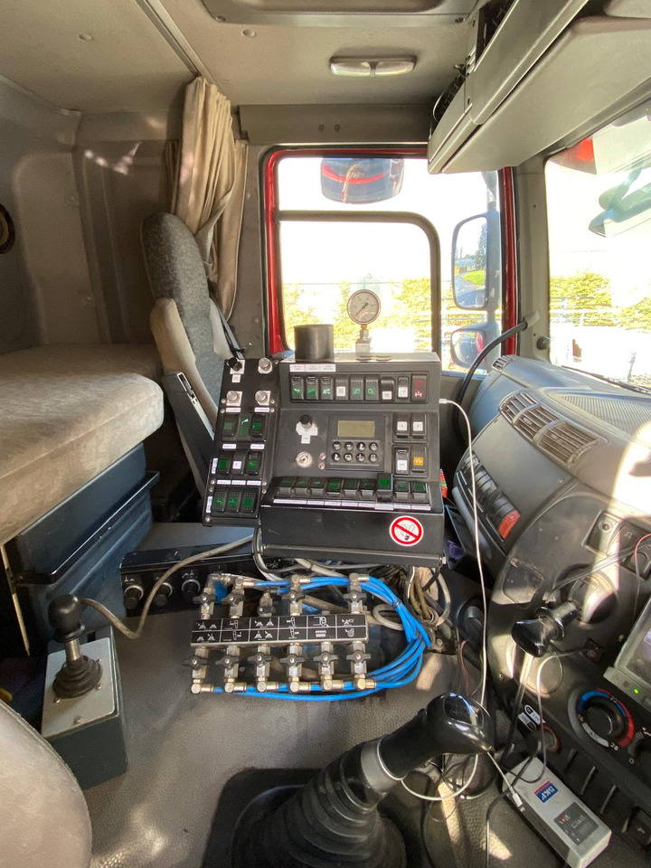 Brock SL480/2KJUMBO S - Spazzatrice stradale: foto 4 Brock SL480/2KJUMBO S - Spazzatrice stradale: foto 4