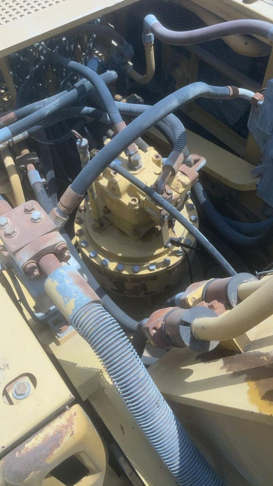 CATERPILLAR 330C - Escavatore cingolato: foto 4 CATERPILLAR 330C - Escavatore cingolato: foto 4