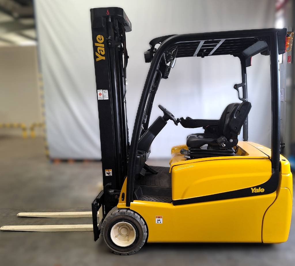 Yale ERP 16 VT - Carrello elevatore elettrico: foto 1 Yale ERP 16 VT - Carrello elevatore elettrico: foto 1