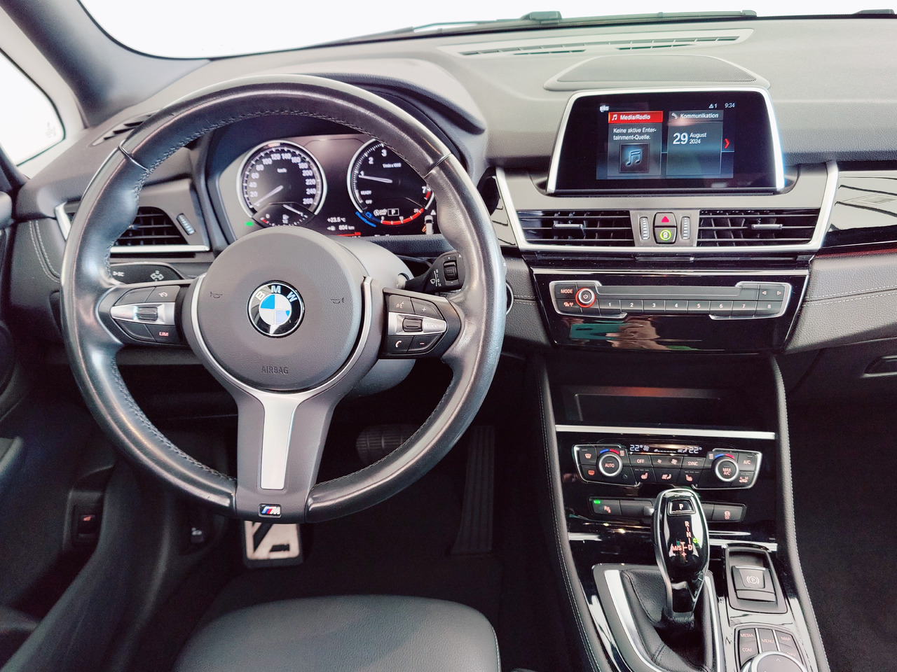 Station wagon BMW 218 i Gran Tourer M Sport PDC RTTI Navi RüKam LED Apple Android DAB: foto 10 Station wagon BMW 218 i Gran Tourer M Sport PDC RTTI Navi RüKam LED Apple Android DAB: foto 10