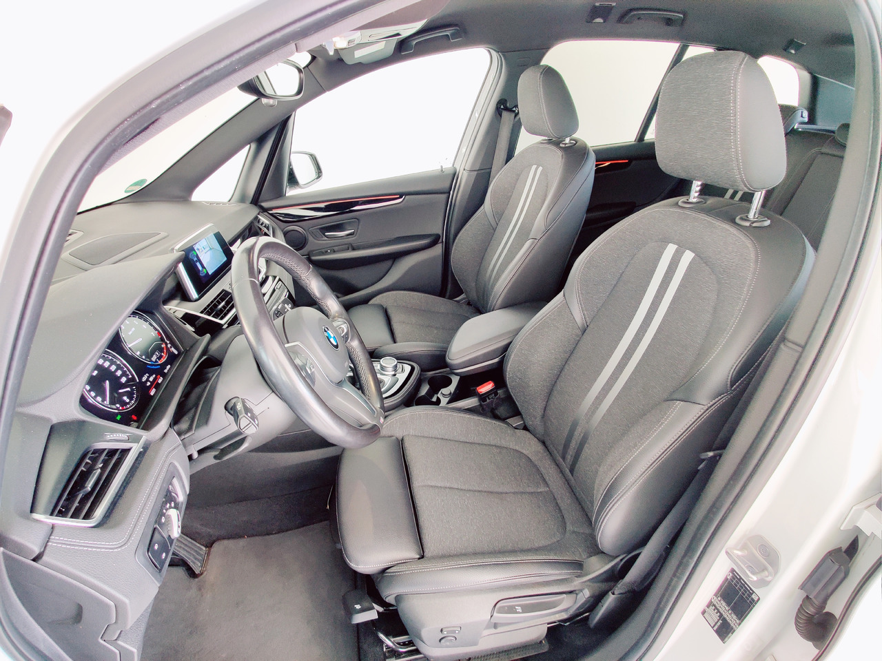 Station wagon BMW 218 i Gran Tourer M Sport PDC RTTI Navi RüKam LED Apple Android DAB: foto 13 Station wagon BMW 218 i Gran Tourer M Sport PDC RTTI Navi RüKam LED Apple Android DAB: foto 13