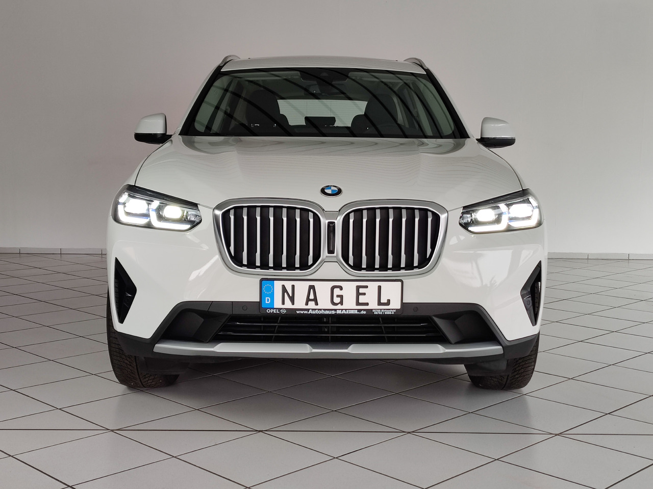 BMW X3 xDrive 30 i Live-Cockpit DAB Leder HiFi Headup - SUV/ Fuoristrada: foto 4 BMW X3 xDrive 30 i Live-Cockpit DAB Leder HiFi Headup - SUV/ Fuoristrada: foto 4