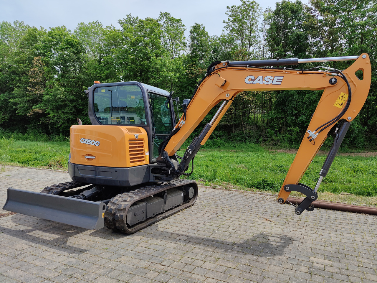 Miniescavatore nuovo Case CX60C: foto 6 Miniescavatore nuovo Case CX60C: foto 6