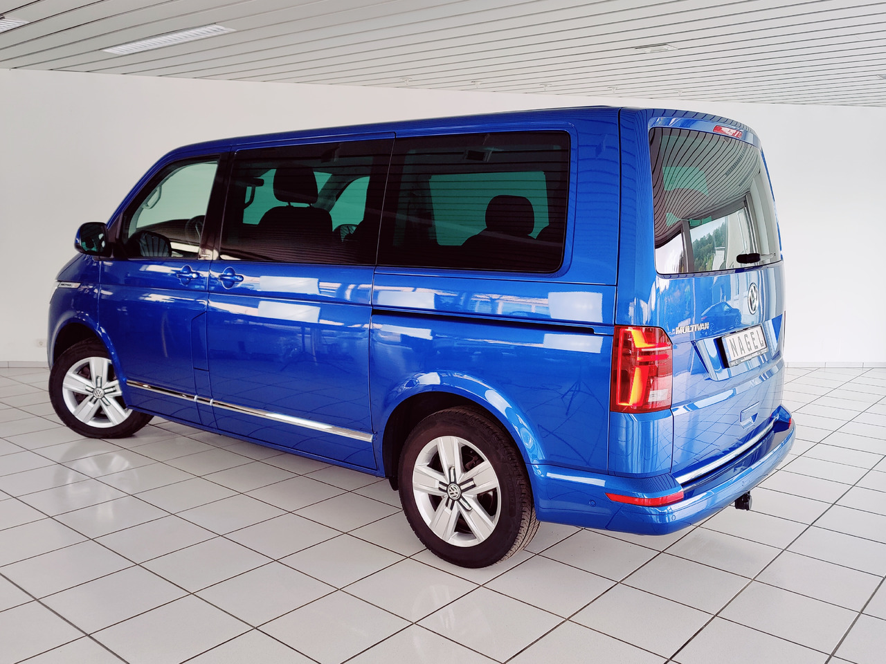Volkswagen T6.1 Multivan Cruise*DAB+*Rükam*Standheizung*AHK Cruise FWD - Minibus, Pulmino: foto 5 Volkswagen T6.1 Multivan Cruise*DAB+*Rükam*Standheizung*AHK Cruise FWD - Minibus, Pulmino: foto 5