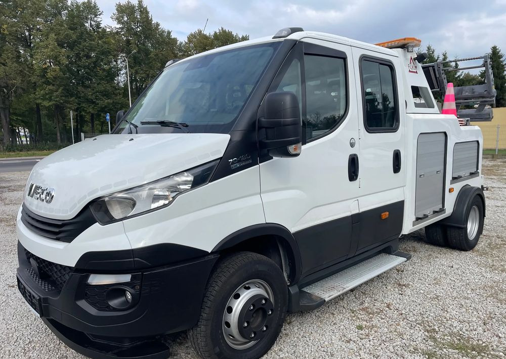 Iveco Daily 70C18 Hi-Matic Pomoc drogowa Holownik 2019r - Carro attrezzi: foto 1 Iveco Daily 70C18 Hi-Matic Pomoc drogowa Holownik 2019r - Carro attrezzi: foto 1