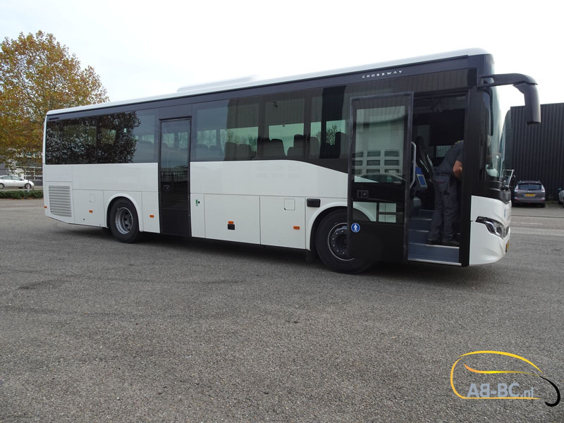 Iveco NEW 10.7 MTR Crossway 49 Seats ADAS (3 pieces) - Autobus extraurbano: foto 4 Iveco NEW 10.7 MTR Crossway 49 Seats ADAS (3 pieces) - Autobus extraurbano: foto 4