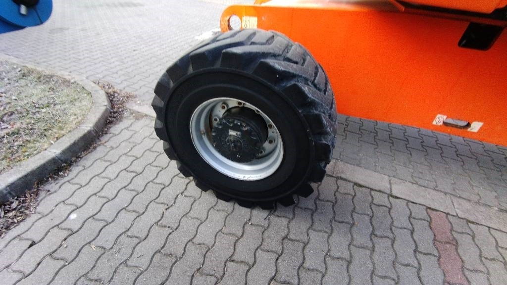 JLG 800 AJ - Piattaforma articolata: foto 4 JLG 800 AJ - Piattaforma articolata: foto 4