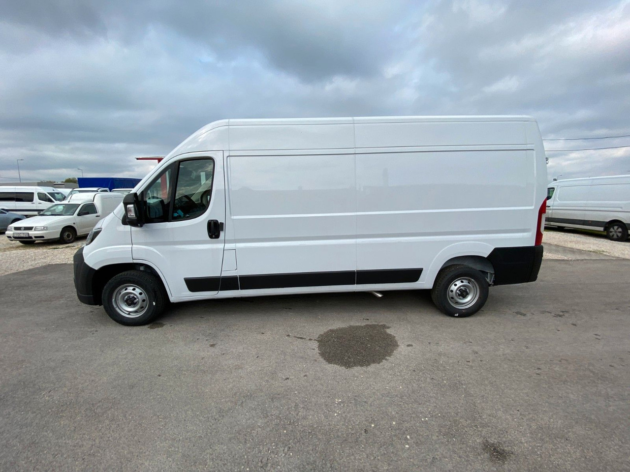 Citroën Jumper Kasten Hochraum 35 L3H2 BlueHDi 140 - Furgone chiuso: foto 3 Citroën Jumper Kasten Hochraum 35 L3H2 BlueHDi 140 - Furgone chiuso: foto 3