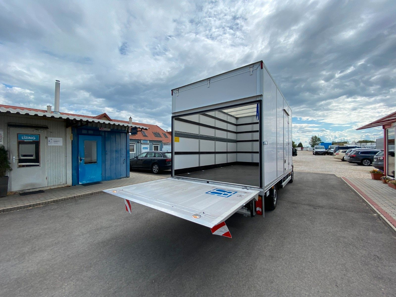 Leasing di  Fiat Ducato KOFFER+LBW L4 140 Multijet Maxi Fiat Ducato KOFFER+LBW L4 140 Multijet Maxi: foto 10