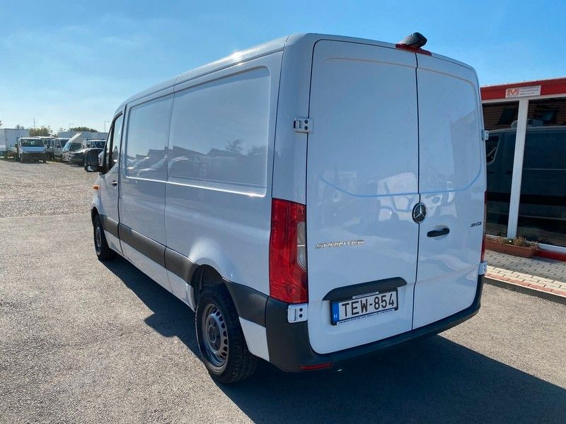 Mercedes-Benz Sprinter III Kasten FWD 211/215 CDI FWD L2 - Furgone frigo: foto 4 Mercedes-Benz Sprinter III Kasten FWD 211/215 CDI FWD L2 - Furgone frigo: foto 4