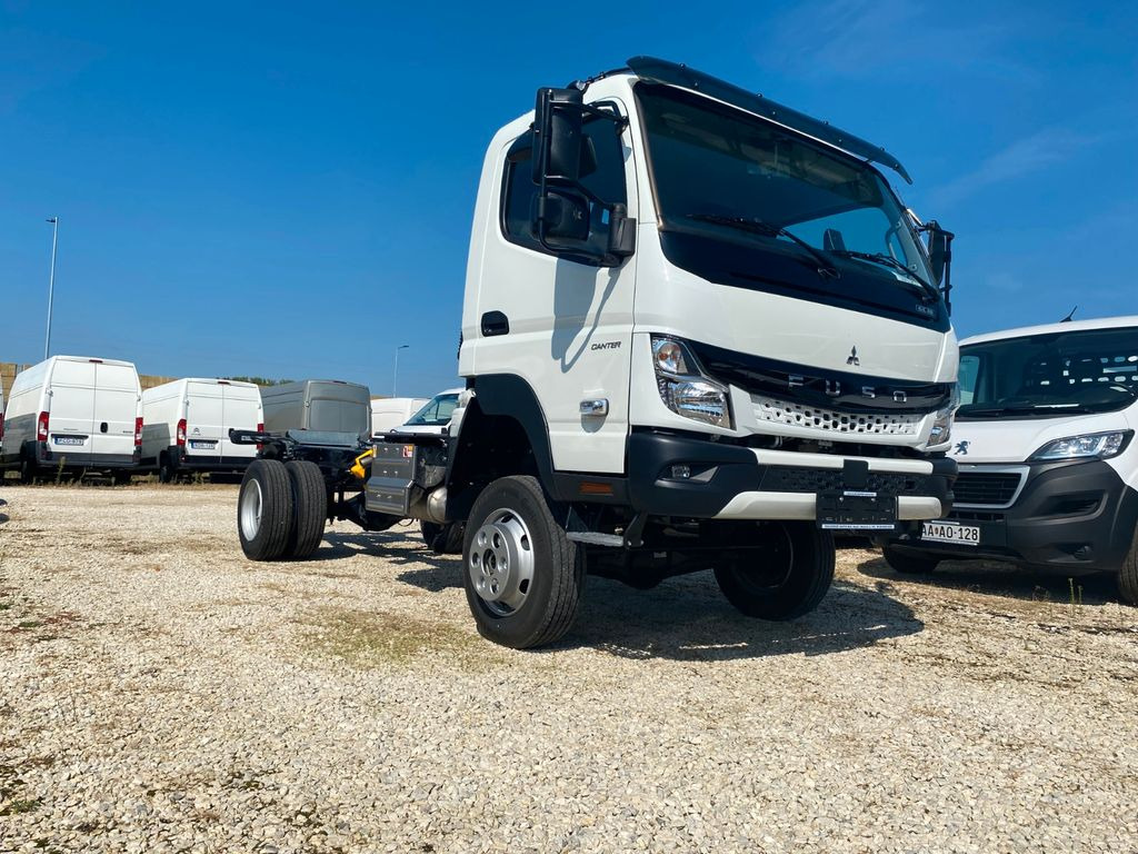 Autocarro telaio, Camion con gru nuovo Mitsubishi Canter FUSO 6C18 Fahrgestell 4WD 175Ps Sofort: foto 10