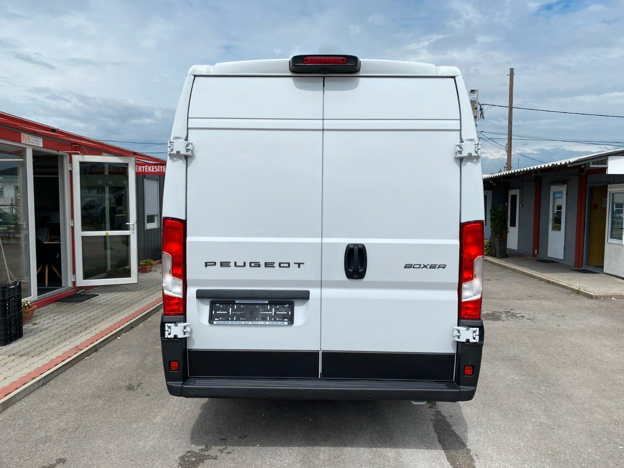 Peugeot Boxer Kasten Hochraum 435 L4H2 BlueHDi 140 Peugeot Boxer Kühlkasten 435 L4H2 BlueHDi 140 - Furgone chiuso: foto 5 Peugeot Boxer Kasten Hochraum 435 L4H2 BlueHDi 140 Peugeot Boxer Kühlkasten 435 L4H2 BlueHDi 140 - Furgone chiuso: foto 5