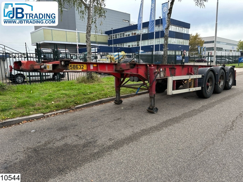 Dennison Chassis Twistlocks 20 FT - 30 FT - Semirimorchio portacontainer/ Caisse interchangeable: foto 1 Dennison Chassis Twistlocks 20 FT - 30 FT - Semirimorchio portacontainer/ Caisse interchangeable: foto 1