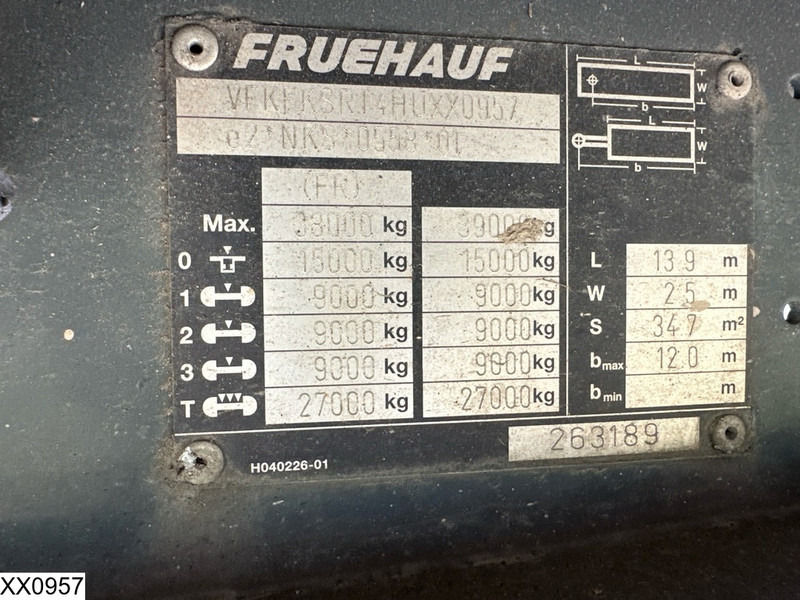 Fruehauf Tautliner - Semirimorchio centinato: foto 4 Fruehauf Tautliner - Semirimorchio centinato: foto 4