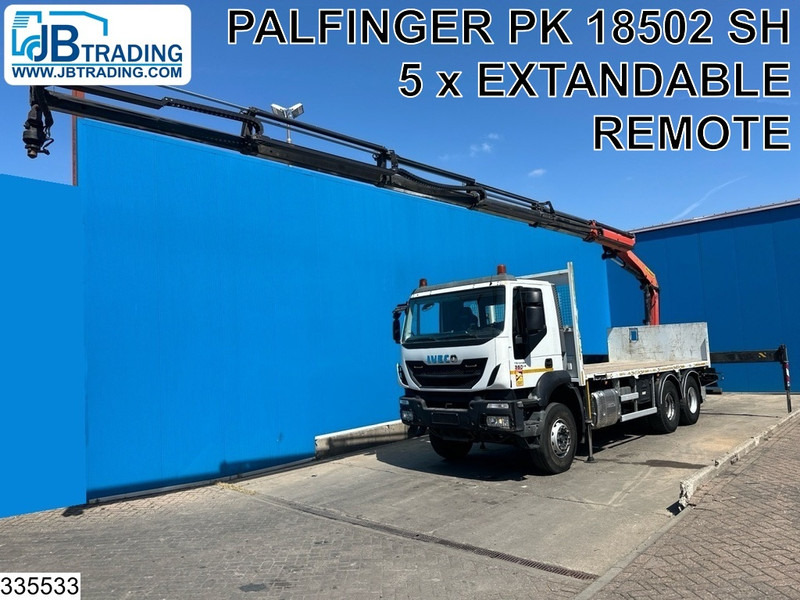 Iveco Trakker 360 6X4, EURO 6, Palfinger, Remote - Autocarro con pianale/ Cassone fisso, Camion con gru: foto 1 Iveco Trakker 360 6X4, EURO 6, Palfinger, Remote - Autocarro con pianale/ Cassone fisso, Camion con gru: foto 1