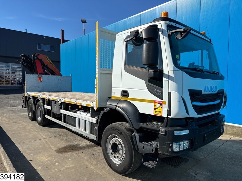 Iveco Trakker 360 6X4, EURO 6, Steel suspension, Palfinger - Autocarro con pianale/ Cassone fisso, Camion con gru: foto 3 Iveco Trakker 360 6X4, EURO 6, Steel suspension, Palfinger - Autocarro con pianale/ Cassone fisso, Camion con gru: foto 3