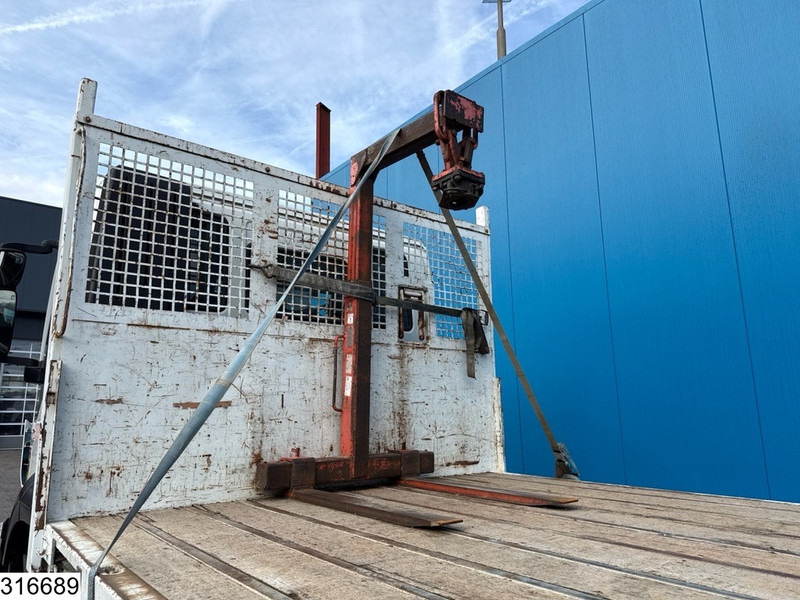 Autocarro con pianale/ Cassone fisso, Camion con gru Iveco Trakker 360 6x4, EURO 6, Palfinger, Remote: foto 9 Autocarro con pianale/ Cassone fisso, Camion con gru Iveco Trakker 360 6x4, EURO 6, Palfinger, Remote: foto 9