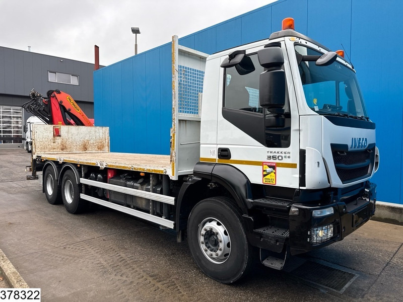 Iveco Trakker 360 6x4, EURO 6, Steelsuspension, Hub reduction - Autocarro con pianale/ Cassone fisso: foto 3 Iveco Trakker 360 6x4, EURO 6, Steelsuspension, Hub reduction - Autocarro con pianale/ Cassone fisso: foto 3