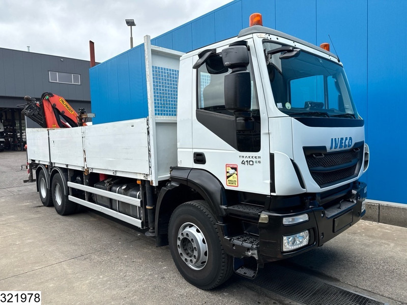 Iveco Trakker 410 6X4, EURO 6, Palfinger, Retarder, Steel suspension - Autocarro con pianale/ Cassone fisso, Camion con gru: foto 3 Iveco Trakker 410 6X4, EURO 6, Palfinger, Retarder, Steel suspension - Autocarro con pianale/ Cassone fisso, Camion con gru: foto 3