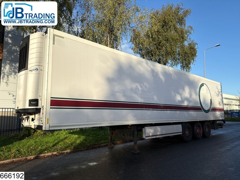 Krone Koel vries Carrier Vector 1350 - Semirimorchio frigorifero: foto 1 Krone Koel vries Carrier Vector 1350 - Semirimorchio frigorifero: foto 1