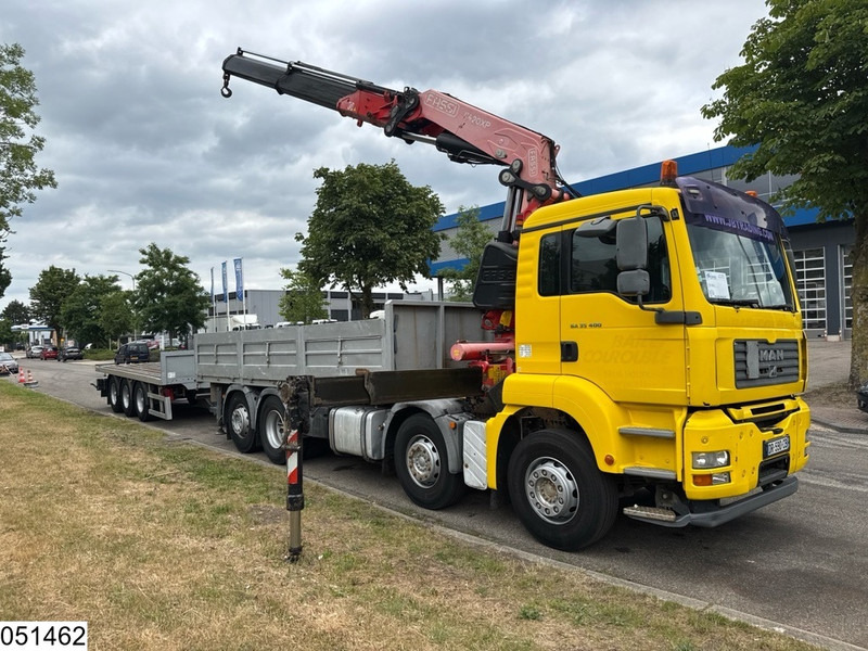 MAN TGA 35 400 8x2, Handgeschakeld, Fassi, Remote, Combi - Autocarro con pianale/ Cassone fisso, Camion con gru: foto 2 MAN TGA 35 400 8x2, Handgeschakeld, Fassi, Remote, Combi - Autocarro con pianale/ Cassone fisso, Camion con gru: foto 2