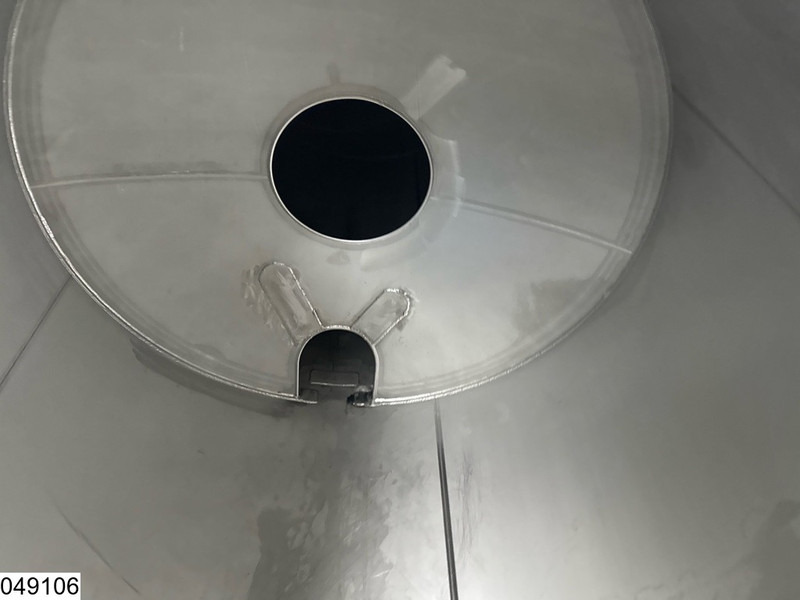 Magyar Food 26000 liter, 1 Comp - Semirimorchio cisterna: foto 5 Magyar Food 26000 liter, 1 Comp - Semirimorchio cisterna: foto 5