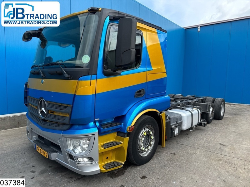 Mercedes-Benz Actros 2443 EURO 6, Hydraulic - Autocarro telaio: foto 1 Mercedes-Benz Actros 2443 EURO 6, Hydraulic - Autocarro telaio: foto 1