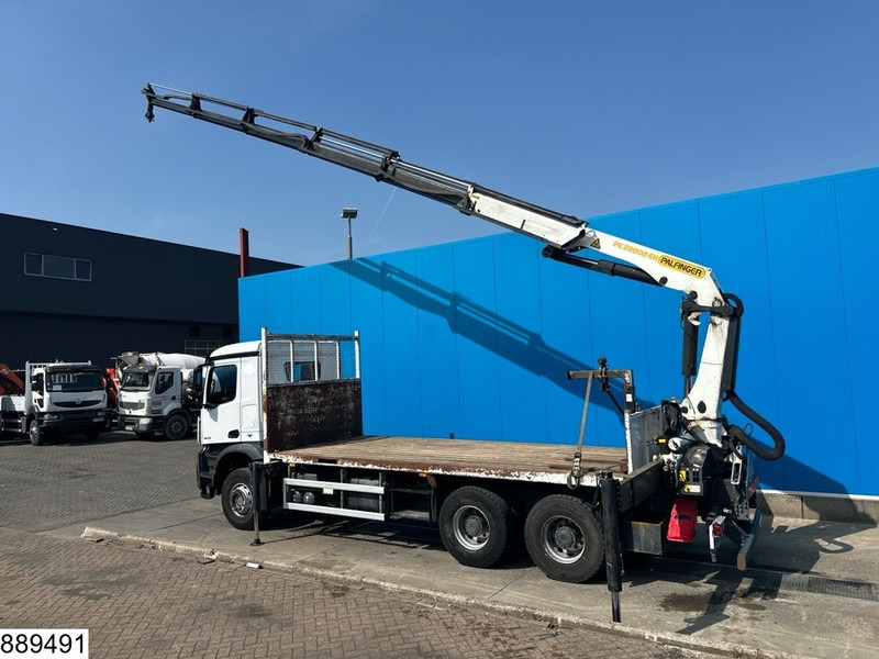 Mercedes-Benz Arocs 2636 6X4, EURO 6, Steel suspension, Palfinger - Autocarro con pianale/ Cassone fisso, Camion con gru: foto 4 Mercedes-Benz Arocs 2636 6X4, EURO 6, Steel suspension, Palfinger - Autocarro con pianale/ Cassone fisso, Camion con gru: foto 4