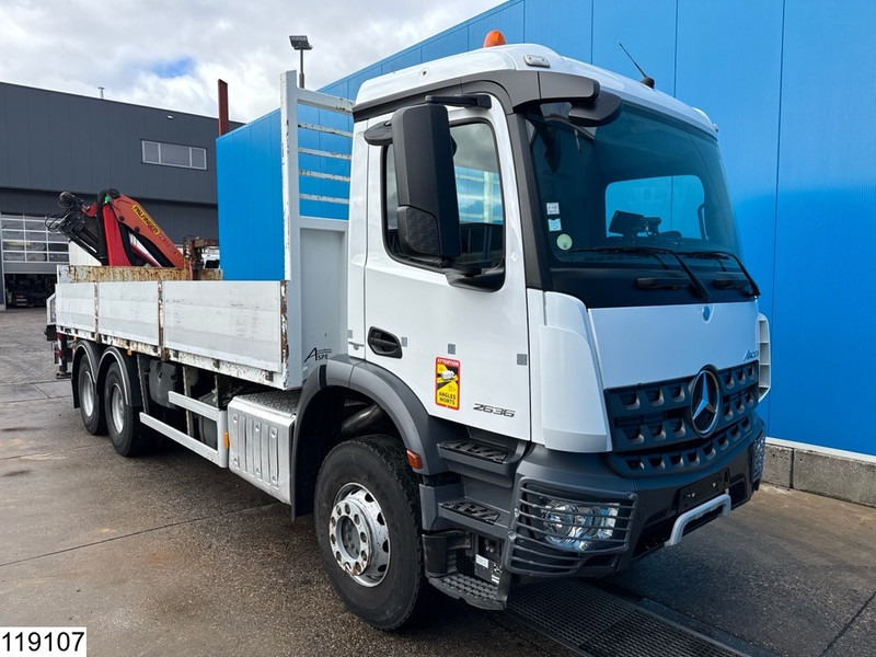 Mercedes-Benz Arocs 2636 6x4, EURO 6, Palfinger, Leaf suspension - Autocarro con pianale/ Cassone fisso, Camion con gru: foto 3 Mercedes-Benz Arocs 2636 6x4, EURO 6, Palfinger, Leaf suspension - Autocarro con pianale/ Cassone fisso, Camion con gru: foto 3