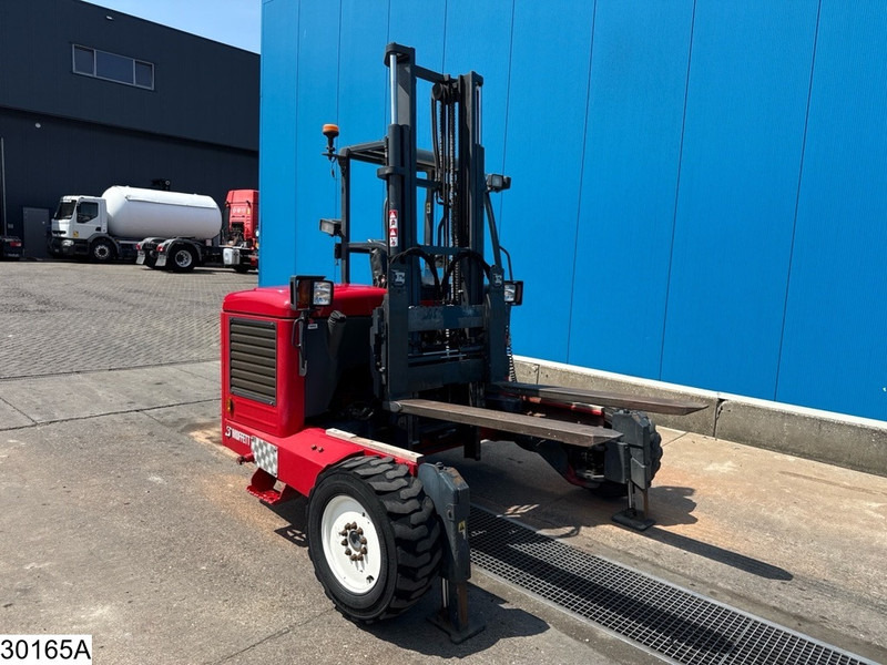 Moffett M5 20.4 1889 Hr, 26.1 kW - Carrello elevatore diesel: foto 5 Moffett M5 20.4 1889 Hr, 26.1 kW - Carrello elevatore diesel: foto 5