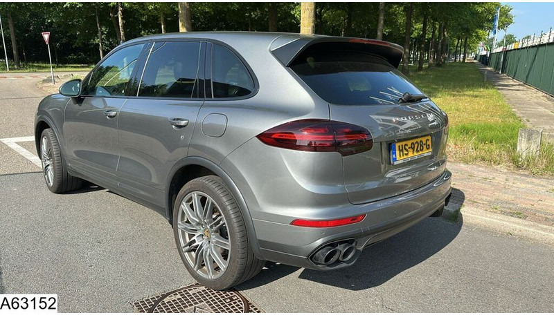 Porsche Cayenne Cayenne S E-Hybrid - Autovettura: foto 3 Porsche Cayenne Cayenne S E-Hybrid - Autovettura: foto 3