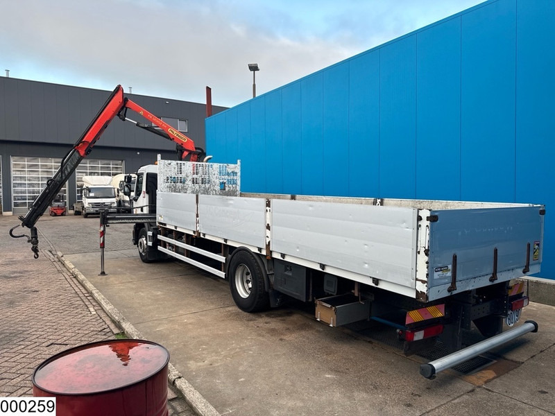 Renault C 280 EURO 6, Palfinger, Remote - Autocarro con pianale/ Cassone fisso, Camion con gru: foto 4 Renault C 280 EURO 6, Palfinger, Remote - Autocarro con pianale/ Cassone fisso, Camion con gru: foto 4