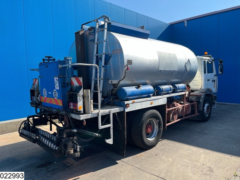 Renault G 270 Bitum, Rincheval, 9900 liter - Camion cisterna: foto 2 Renault G 270 Bitum, Rincheval, 9900 liter - Camion cisterna: foto 2