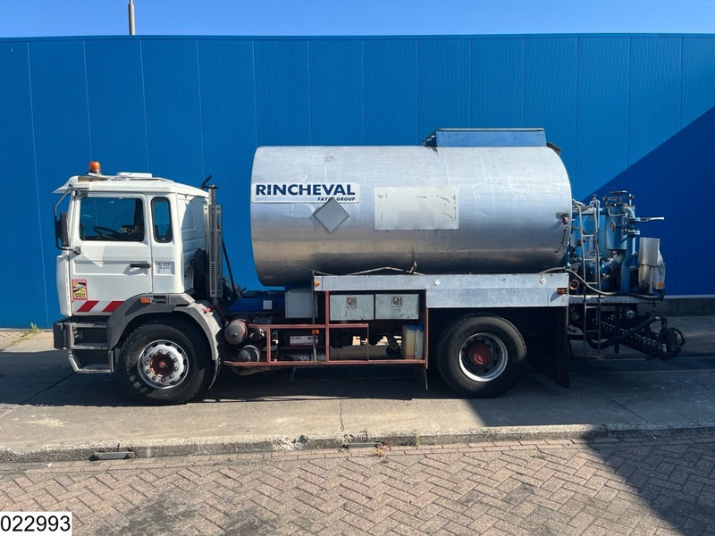 Renault G 270 Bitum, Rincheval, 9900 liter - Camion cisterna: foto 3 Renault G 270 Bitum, Rincheval, 9900 liter - Camion cisterna: foto 3