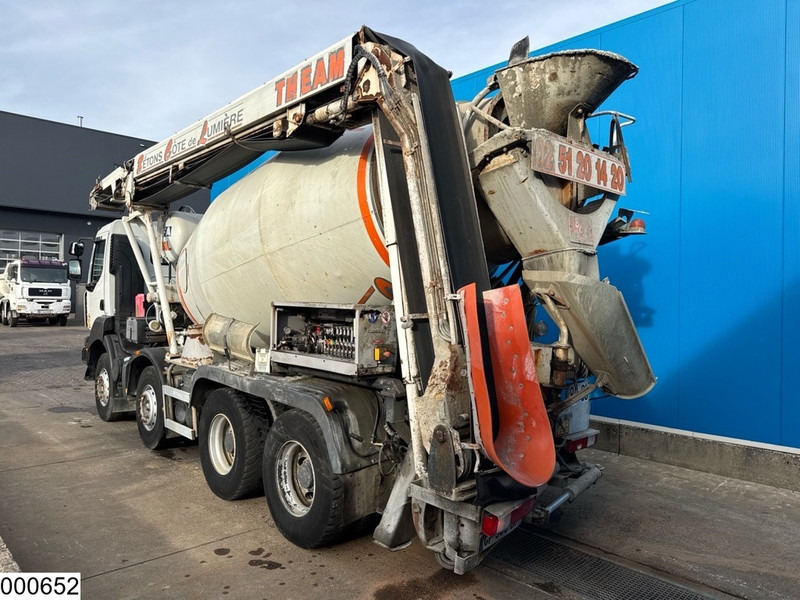 Renault Kerax 410 Dxi 8x4, Cifa, 9m3, Remote - Autobetoniera: foto 2 Renault Kerax 410 Dxi 8x4, Cifa, 9m3, Remote - Autobetoniera: foto 2