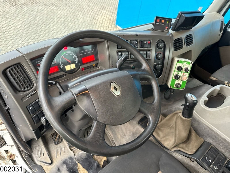 Renault Kerax 410 Dxi 8x4, EURO 4, 9m3, Steel suspension, Remote - Autobetoniera: foto 5 Renault Kerax 410 Dxi 8x4, EURO 4, 9m3, Steel suspension, Remote - Autobetoniera: foto 5