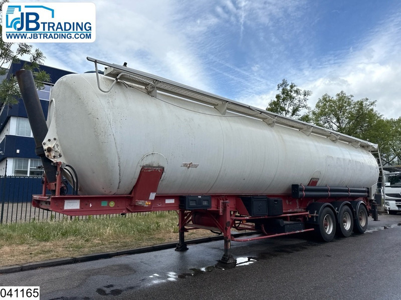 SPITZER Silo 63 m3 - Semirimorchio cisterna: foto 1 SPITZER Silo 63 m3 - Semirimorchio cisterna: foto 1