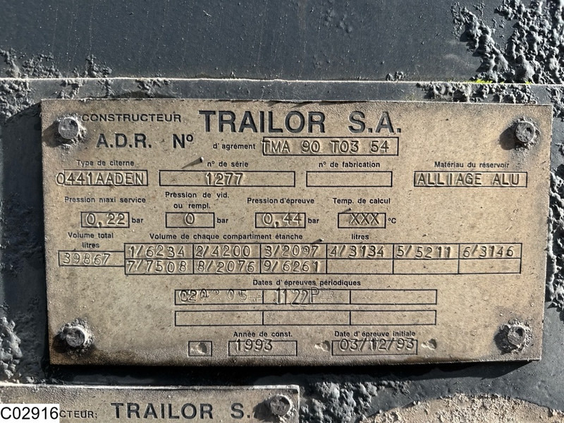 Trailor tank 39867 liter, 9 Comp - Semirimorchio cisterna: foto 5 Trailor tank 39867 liter, 9 Comp - Semirimorchio cisterna: foto 5