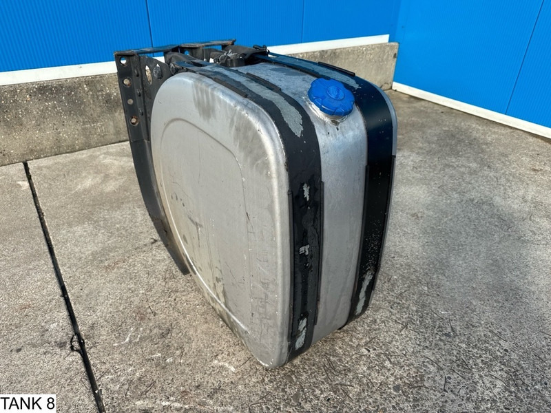 Universeel AdBlue Tank - Serbatoio carburante: foto 3 Universeel AdBlue Tank - Serbatoio carburante: foto 3