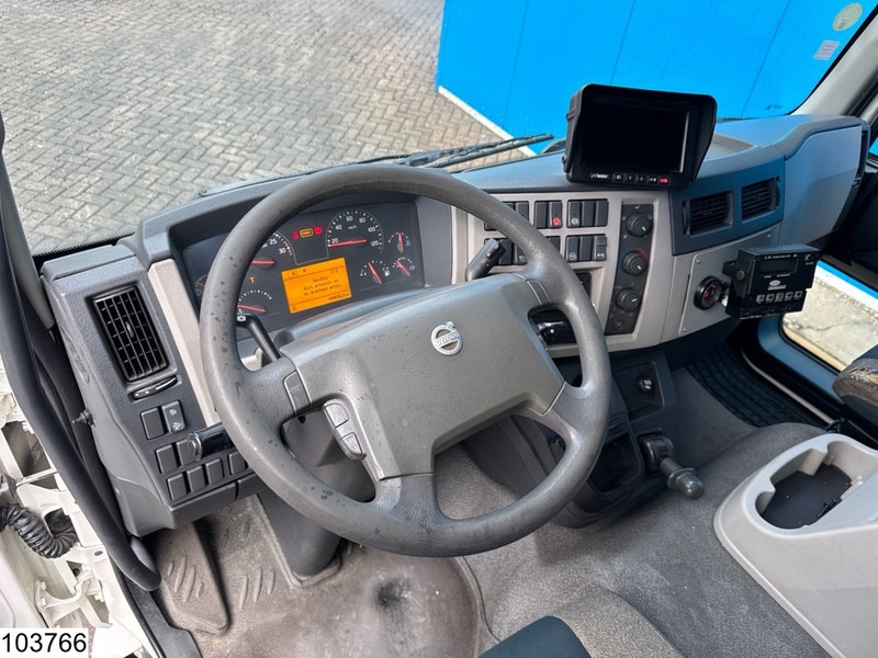 Volvo FL 250 EURO 6, Dhollandia, Carrier, 3 Compartments - Autocarro frigorifero: foto 5 Volvo FL 250 EURO 6, Dhollandia, Carrier, 3 Compartments - Autocarro frigorifero: foto 5