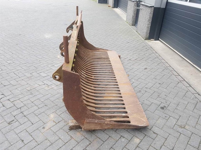 Ahlmann AZ150-2,51mtr-Skeleton bucket/Siebschaufel/Puinbak - Benna: foto 4 Ahlmann AZ150-2,51mtr-Skeleton bucket/Siebschaufel/Puinbak - Benna: foto 4