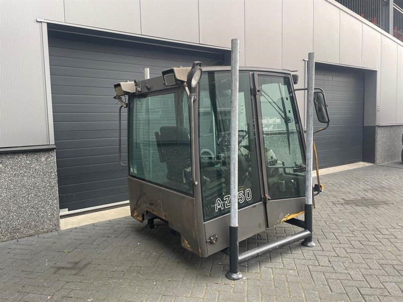 Ahlmann AZ150-4101457A-Cabin/Kabine/Cabine - Cabina e interni per Macchina da cantiere: foto 3 Ahlmann AZ150-4101457A-Cabin/Kabine/Cabine - Cabina e interni per Macchina da cantiere: foto 3