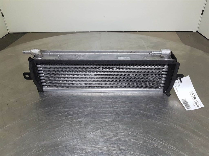 Case 621D-Denso MNY70266601B2C-Airco condenser/koeler - Telaio per Macchina da cantiere: foto 1 Case 621D-Denso MNY70266601B2C-Airco condenser/koeler - Telaio per Macchina da cantiere: foto 1