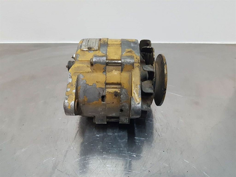 Cat 7N4784-12V 40A-Alternator/Lichtmaschine/Dynamo - Motore per Macchina da cantiere: foto 3 Cat 7N4784-12V 40A-Alternator/Lichtmaschine/Dynamo - Motore per Macchina da cantiere: foto 3