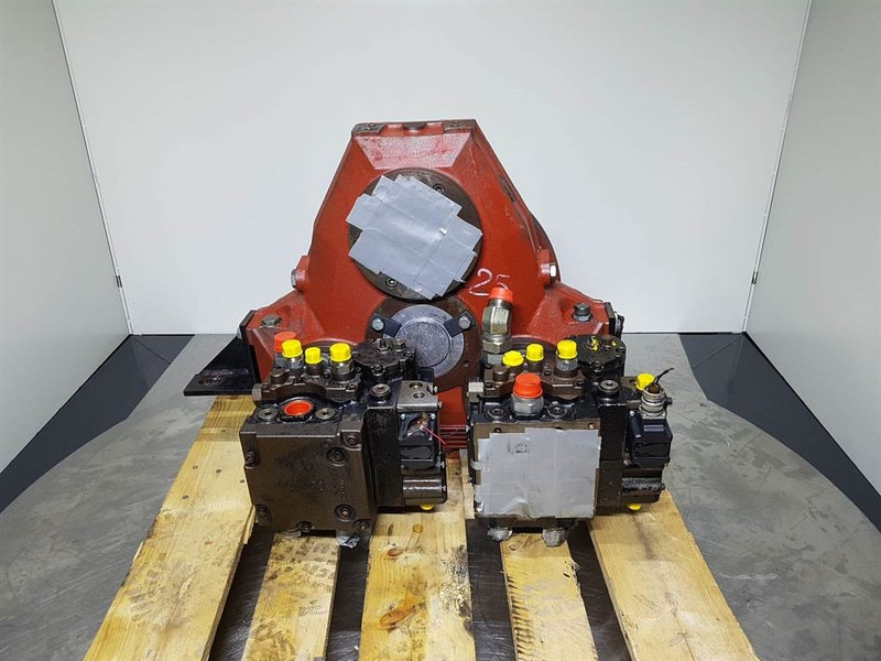 Cat / Ecolog - Transmission/Getriebe/Transmissiebak - Cambio e ricambi per Macchina da cantiere: foto 3 Cat / Ecolog - Transmission/Getriebe/Transmissiebak - Cambio e ricambi per Macchina da cantiere: foto 3