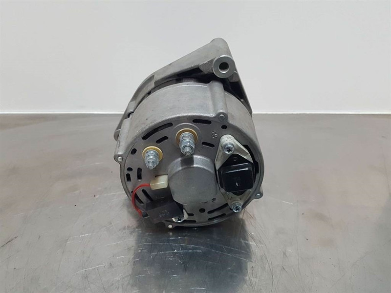 Deutz 28V 27A - Alternator/Lichtmaschine/Dynamo - Motore per Macchina da cantiere: foto 5 Deutz 28V 27A - Alternator/Lichtmaschine/Dynamo - Motore per Macchina da cantiere: foto 5