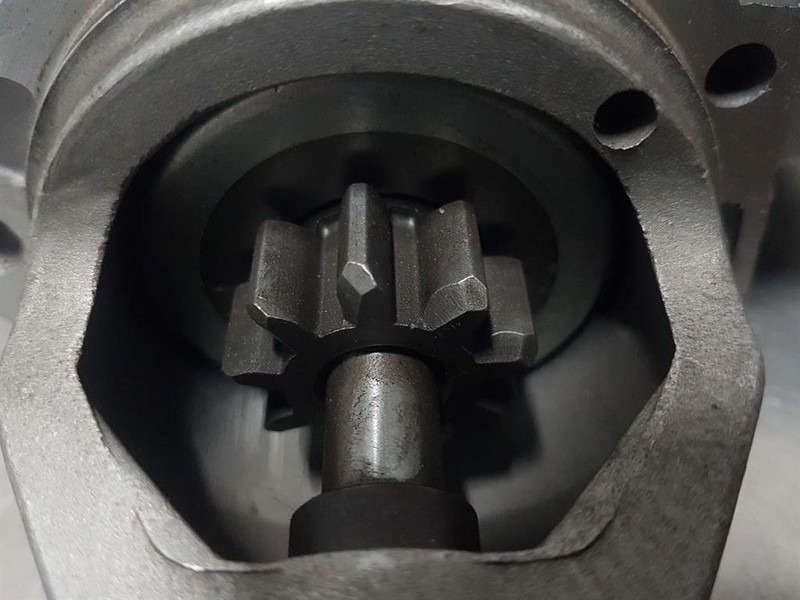 Deutz BF6M1013-12V 9T 2,3KW-Starter/Anlasser/Startmotor - Motore per Macchina da cantiere: foto 4 Deutz BF6M1013-12V 9T 2,3KW-Starter/Anlasser/Startmotor - Motore per Macchina da cantiere: foto 4