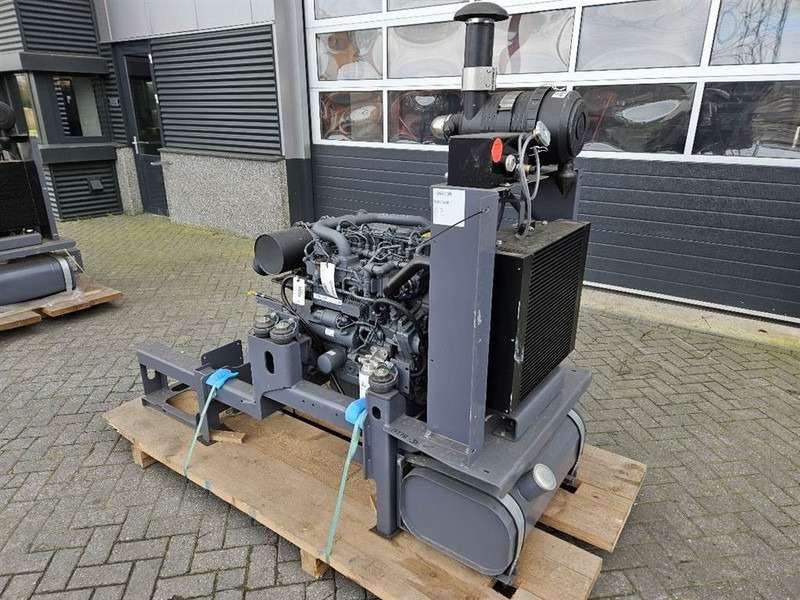 Deutz TD3.6L4 - Engine/Motor - Motore per Macchina da cantiere: foto 3 Deutz TD3.6L4 - Engine/Motor - Motore per Macchina da cantiere: foto 3