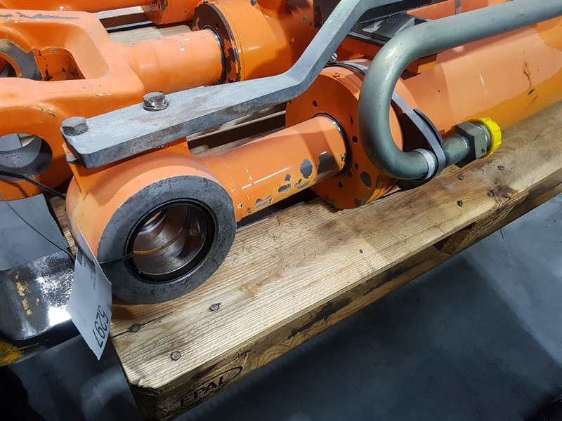 FIAT-HITACHI W 170 - Lifting cylinder/Hubzylinder/Hefcilinder - Idraulica: foto 5 FIAT-HITACHI W 170 - Lifting cylinder/Hubzylinder/Hefcilinder - Idraulica: foto 5